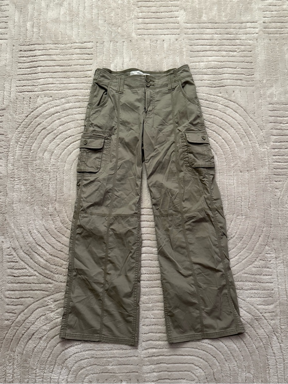 Low rise baggy cargo